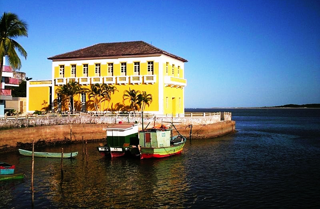 Conceição da Barra: a joia histórica e natural do ES