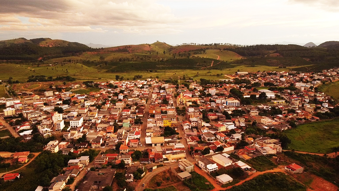 Alto Rio Novo: um encanto entre montanhas e cachoeiras