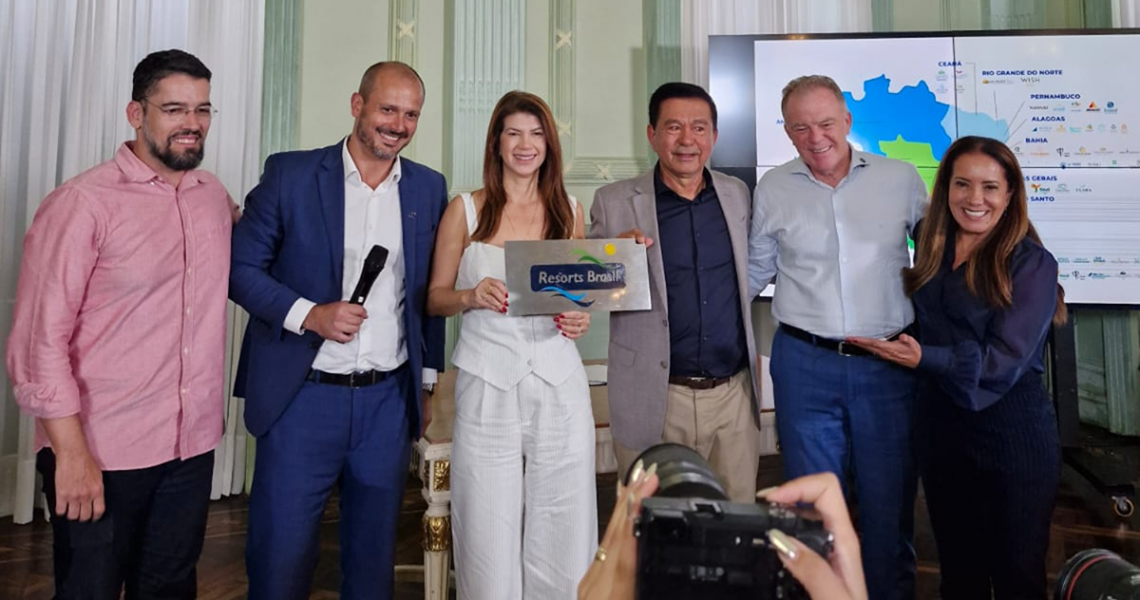 Resort capixaba celebra adesão oficial à Resorts Brasil em cerimônia no Palácio Anchieta